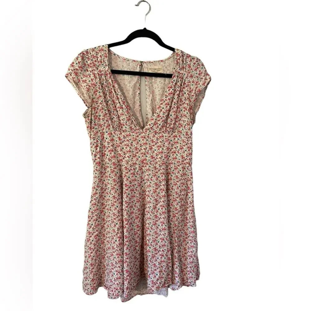 Denim & Supply Ralph Lauren Lightweight Floral Cottage Core Dress w/‎ cut out